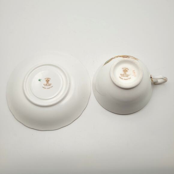 Vintage Victoria C & E Yellow Rose Mint Green Teacup & Saucer Set Bone China - Picture 4 of 9